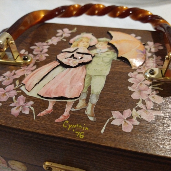 Vintage 70's Wooden Box Purse - Picture 2 of 12